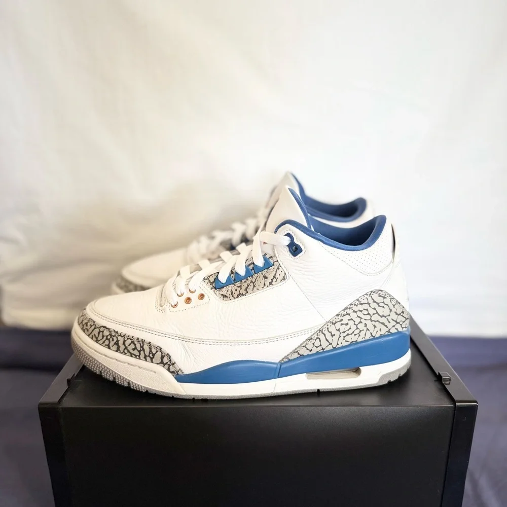 AUTHENTIC Jordan 3 Retro Wizards size 10 CT8532-148 2023 PRE-OWNED - Picture 2 of 8